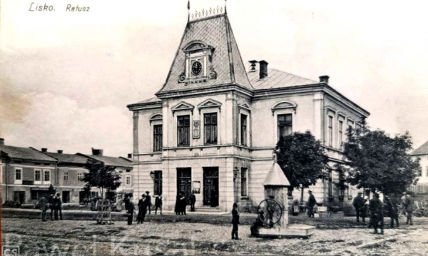 Spojrzenie w przeszłość - Lesko na starych kartach