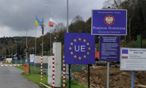 Kolejni cudzoziemcy z fałszywymi stemplami kontroli granicznej.