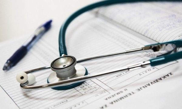 NFZ zaleca wstrzymanie wielu planowych zabieg&oacute;w